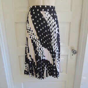 Tahari Black & White Pleated Polka Dot Skirt S